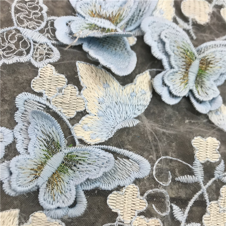 130cm breed, zwaar bewerkt 3D  - Embroidery Needles recensie en prijs