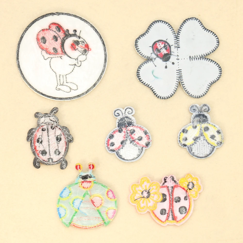 2Pc Cartoon Lieveheersbeestje  - Embroidery Lady Bug recensie en prijs